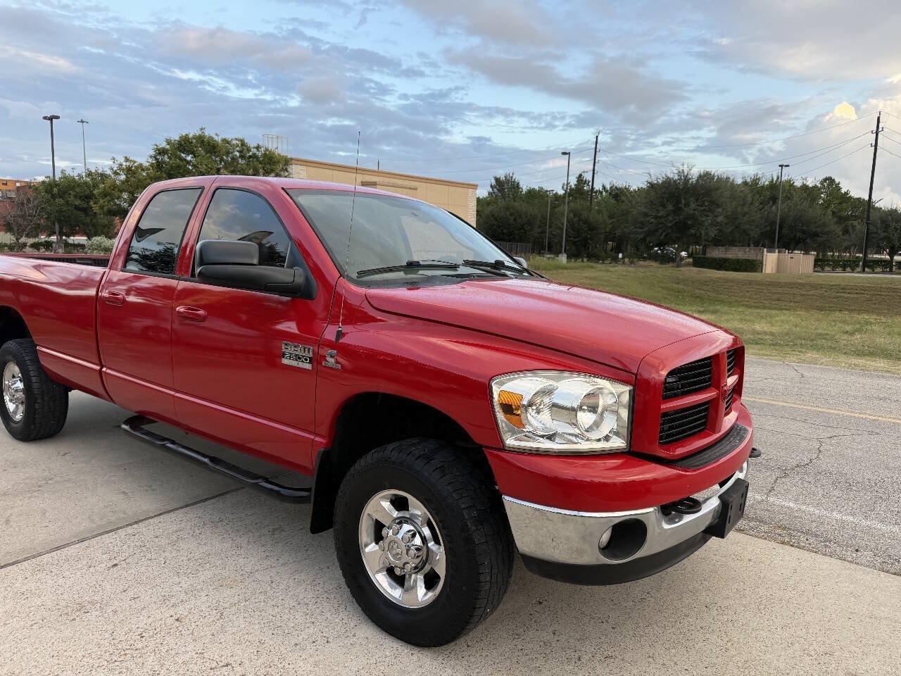 Used 2007 Dodge Ram 2500 Truck SLT AWD/4WD image 3