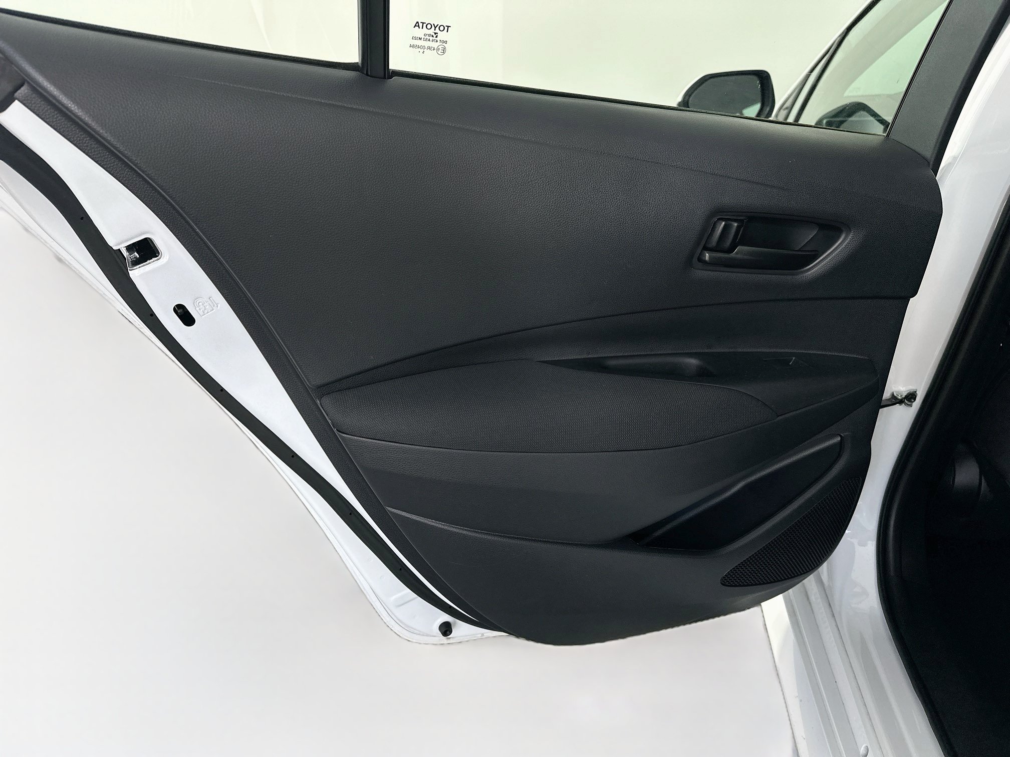 Used 2026 Toyota Corolla LE FWD image 26