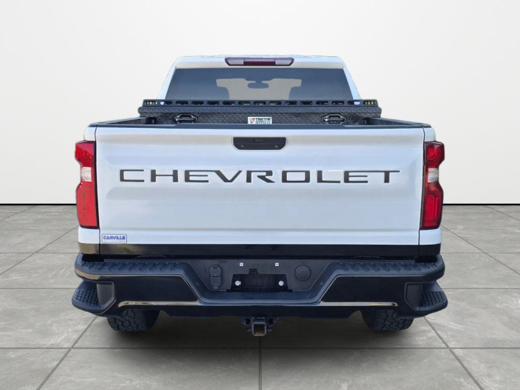 Used 2021 Chevrolet Silverado 1500 Custom Trail Boss w/ LPO, Dark Essentials Package AWD/4WD image 5