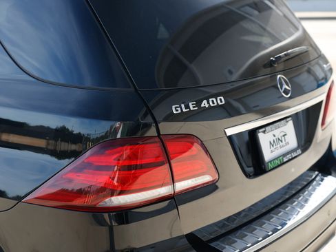 Used 2016 Mercedes-Benz GLE 400 4MATIC image 36
