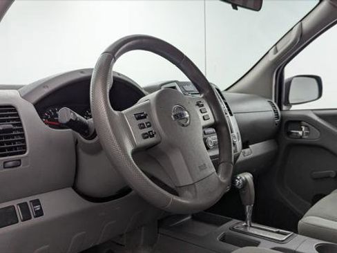 Used 2018 Nissan Frontier S RWD image 23