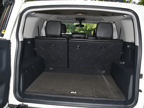 Used 2013 Toyota FJ Cruiser 4WD w/ Convenience Pkg image 19