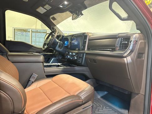 Certified 2024 Ford F250 King Ranch image 32