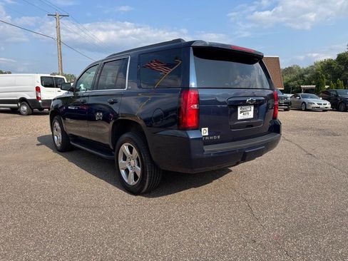 Used 2019 Chevrolet Tahoe LT w/ Luxury Package AWD/4WD image 7