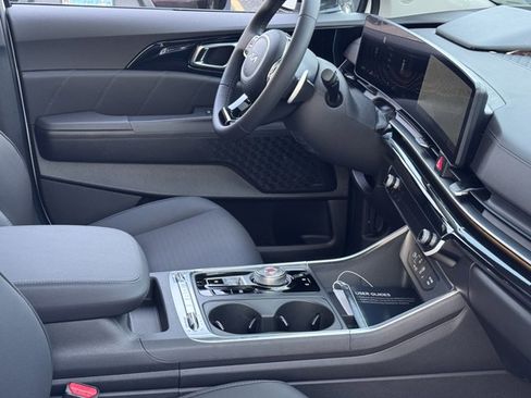 New 2026 Kia Carnival SX Prestige image 12