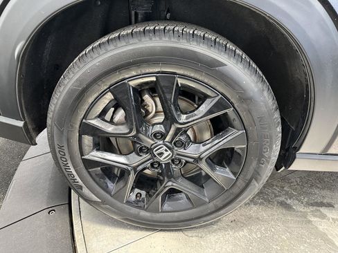 Certified 2023 Honda HR-V Sport image 9