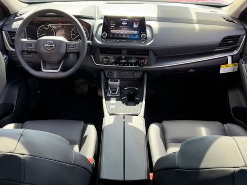 New 2026 Nissan Rogue SV FWD image 23