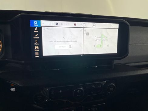 Used 2024 Jeep Wrangler Sport S image 60