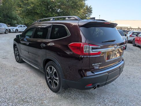 Certified 2023 Subaru Ascent Touring AWD/4WD image 6