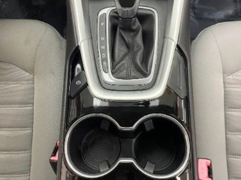 Used 2016 Ford Fusion S image 15