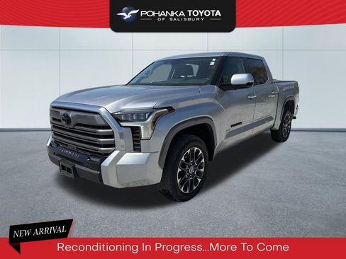 Used 2024 Toyota Tundra Limited image 1