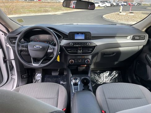 Used 2020 Ford Escape S image 17