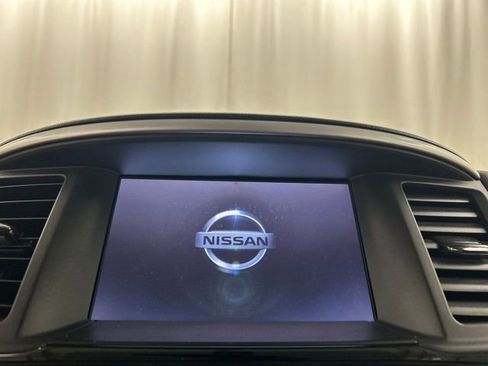 Used 2017 Nissan Pathfinder SV w/ Trailer Tow Package AWD/4WD image 14