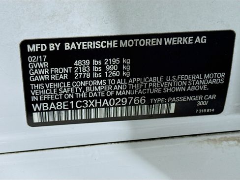 Used 2017 BMW 330e image 40