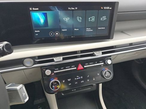 New 2026 Hyundai Tucson SEL image 17