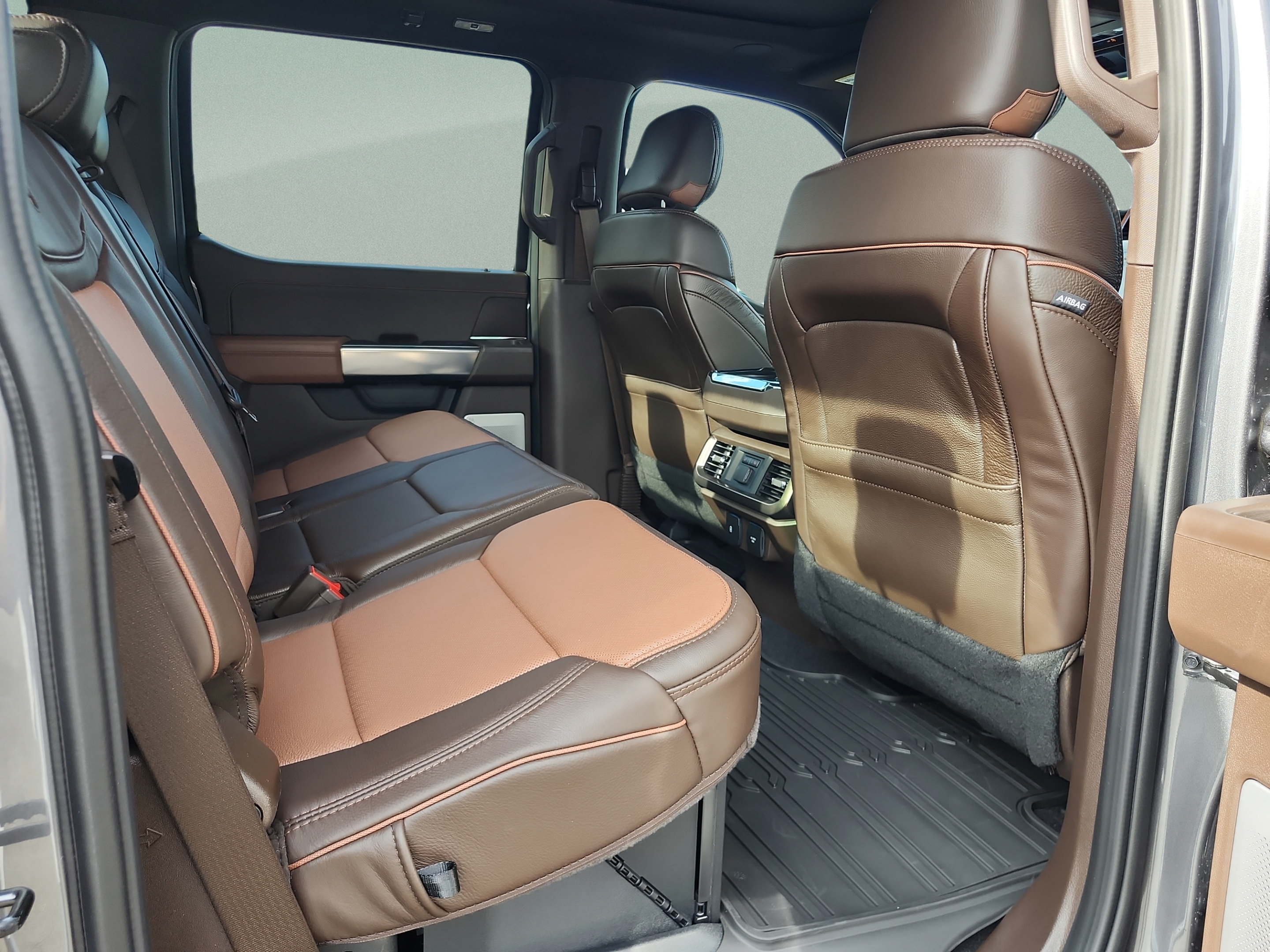 New 2026 Ford F150 King Ranch w/ Equipment Group 601A High AWD/4WD image 17