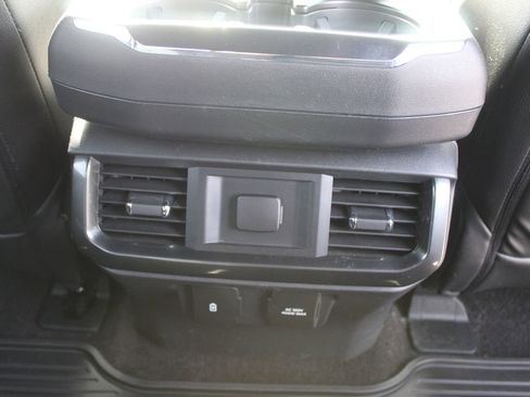 Used 2021 Ford F150 XLT w/ Equipment Group 302A High image 17