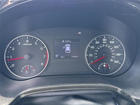 Used 2023 Kia Seltos S AWD/4WD image 14