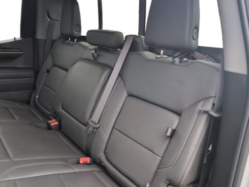 Used 2024 GMC Sierra 1500 Elevation w/ Elevation Premium Package AWD/4WD image 16