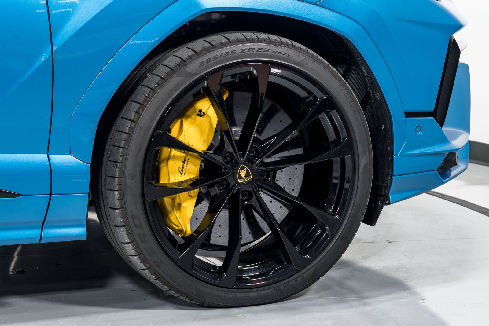 Used 2024 Lamborghini Urus S AWD/4WD image 55