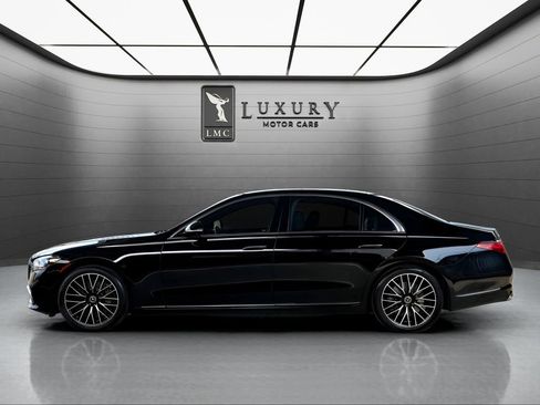 Used 2023 Mercedes-Benz S 580 4MATIC Sedan image 5