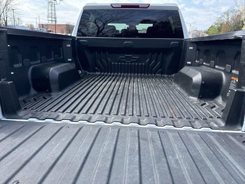 Used 2024 Chevrolet Silverado 1500 Custom Trail Boss image 40