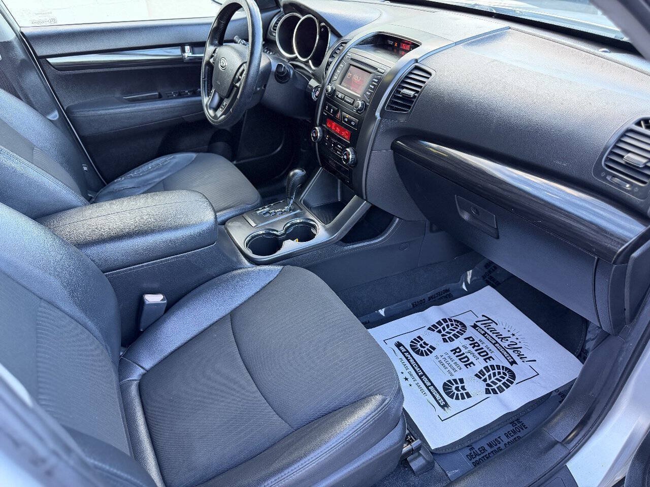 Used 2012 Kia Sorento EX FWD image 18