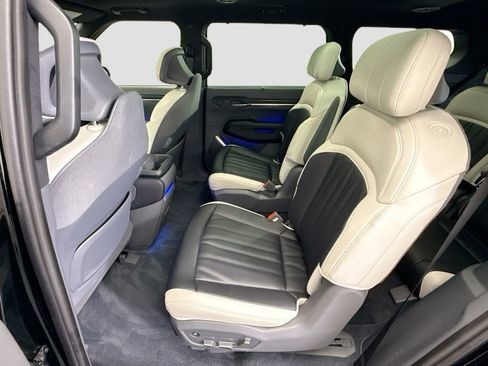 Used 2024 Kia EV9 GT-Line image 21