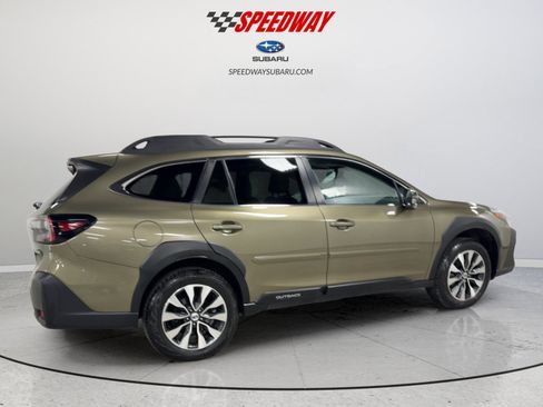 Certified 2023 Subaru Outback Limited image 10