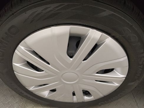 Used 2024 Mitsubishi Mirage ES FWD image 31