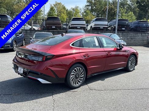 New 2025 Hyundai Sonata SEL image 7