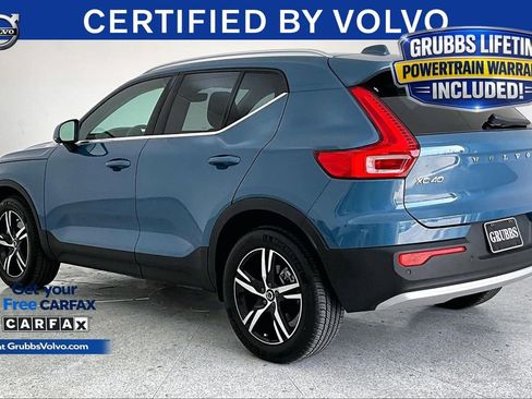 Certified 2025 Volvo XC40 B5 Core AWD/4WD image 14
