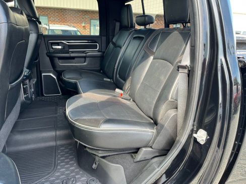 Used 2020 RAM 3500 Laramie AWD/4WD image 18