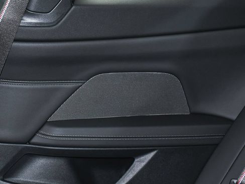 Used 2026 BMW M4 xDrive Competition AWD/4WD image 56