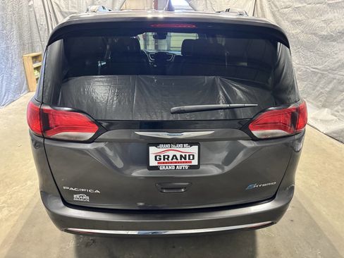 Used 2020 Chrysler Pacifica Limited w/ Advanced Safetytec Group image 5