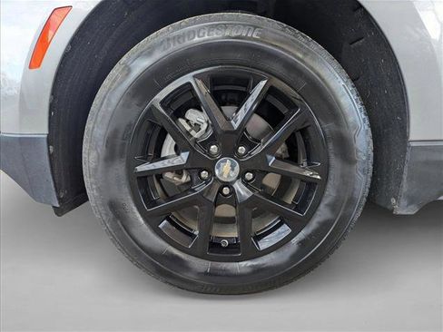 Used 2024 Chevrolet Equinox LT image 22
