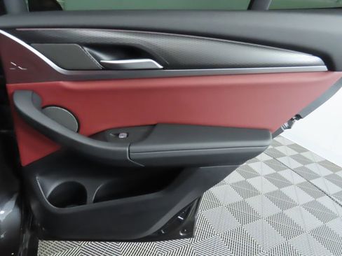 Certified 2023 BMW X3 xDrive30i w/ M Sport Package image 28