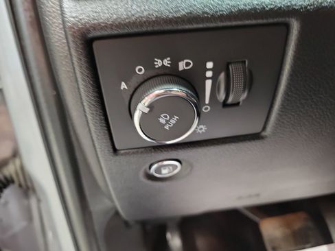 Used 2016 Jeep Grand Cherokee Laredo w/ Quick Order Package 23E image 36