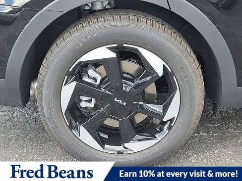 New 2025 Kia Sorento EX w/ EX Panoramic Sunroof Package image 5