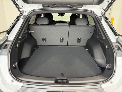 New 2026 Chevrolet Equinox EV LT FWD image 25