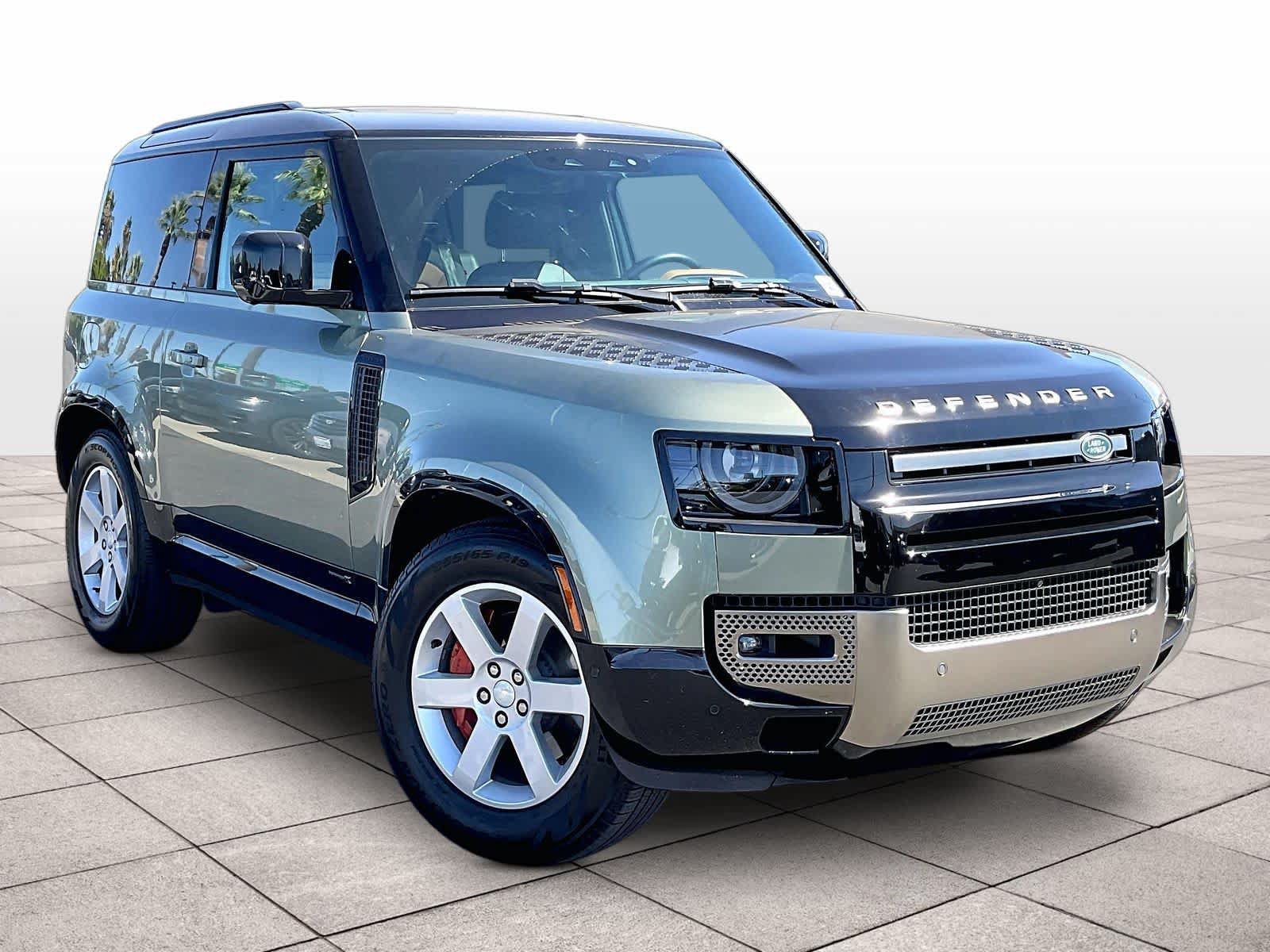 Used 2023 Land Rover Defender 90 X AWD/4WD image 2