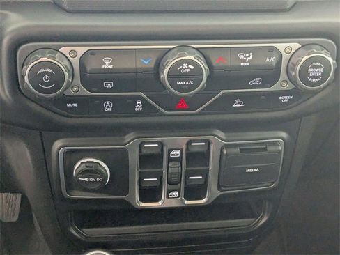 Certified 2023 Jeep Wrangler Sport S image 20