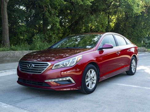 Used 2015 Hyundai Sonata SE FWD image 5