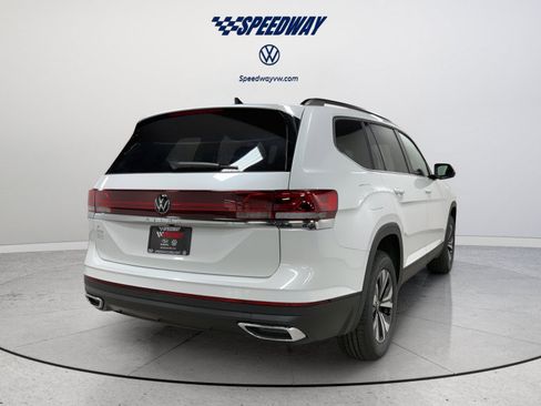 New 2026 Volkswagen Atlas SE FWD image 7