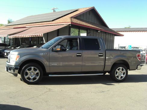 Used 2014 Ford F150 XLT w/ Equipment Group 302A Luxury RWD image 3