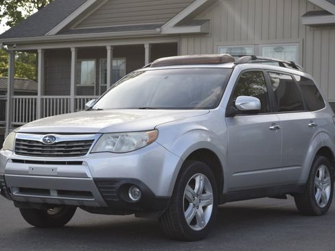 Used 2010 Subaru Forester 2.5X Limited AWD/4WD image 1