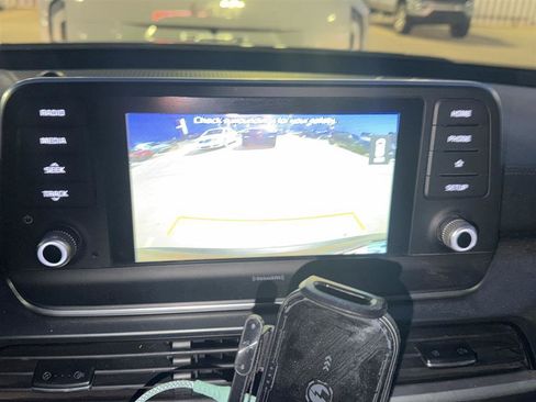 Used 2021 Kia Telluride LX image 5