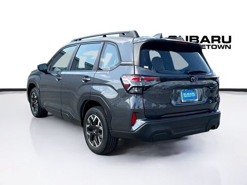 Certified 2025 Subaru Forester AWD/4WD image 5