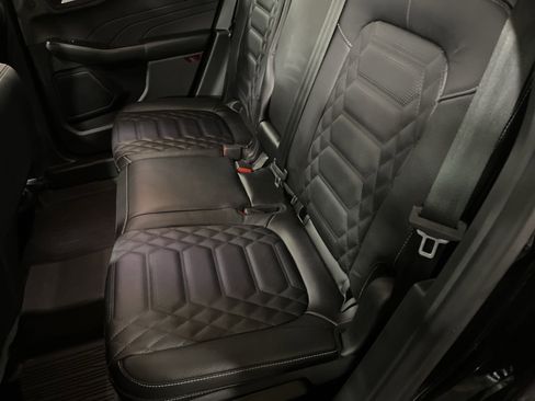 Used 2023 Ford Escape Platinum w/ Premium Technology Package image 13