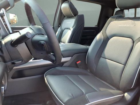 New 2026 RAM 1500 Laramie AWD/4WD image 12